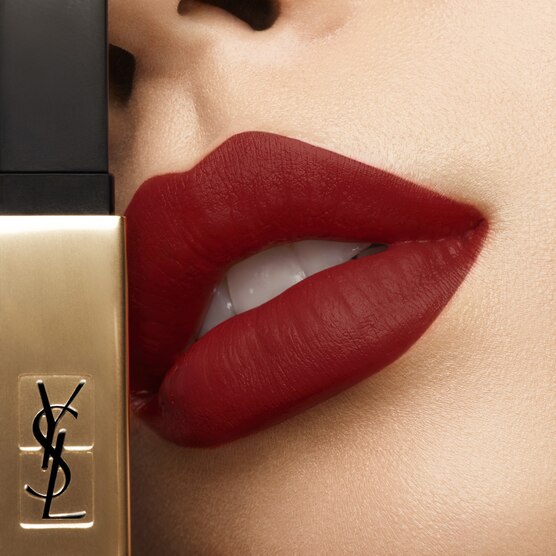 YVES ST LA ROUGE PUR     LIPS 2.2G